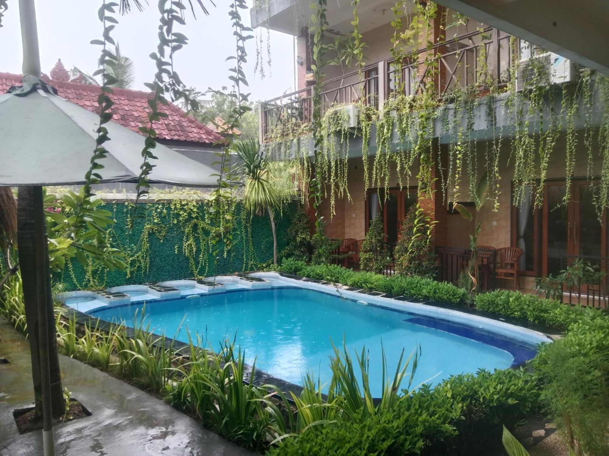 Grace Paradise Guest House Lembongan Exterior foto